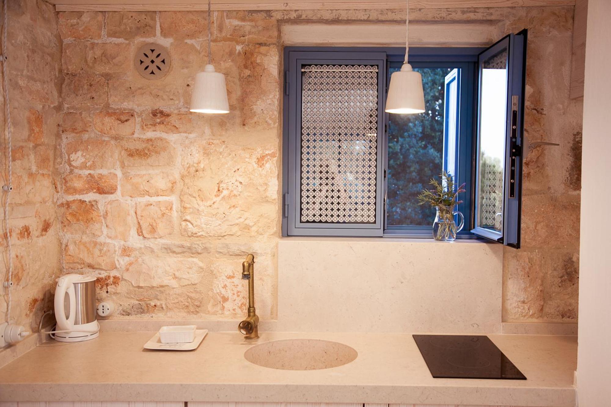 Trulli Alla Controra กอนแวร์ซาโน ภายนอก รูปภาพ