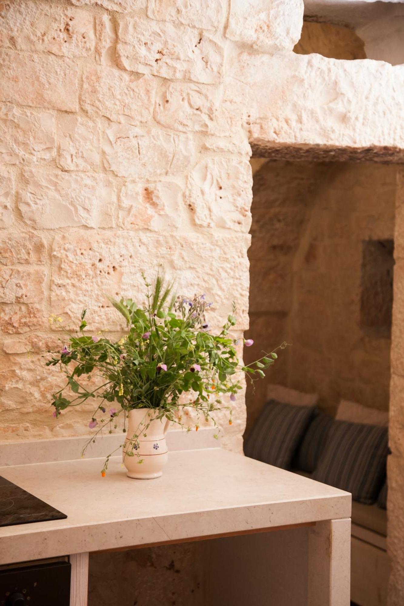 Trulli Alla Controra กอนแวร์ซาโน ภายนอก รูปภาพ