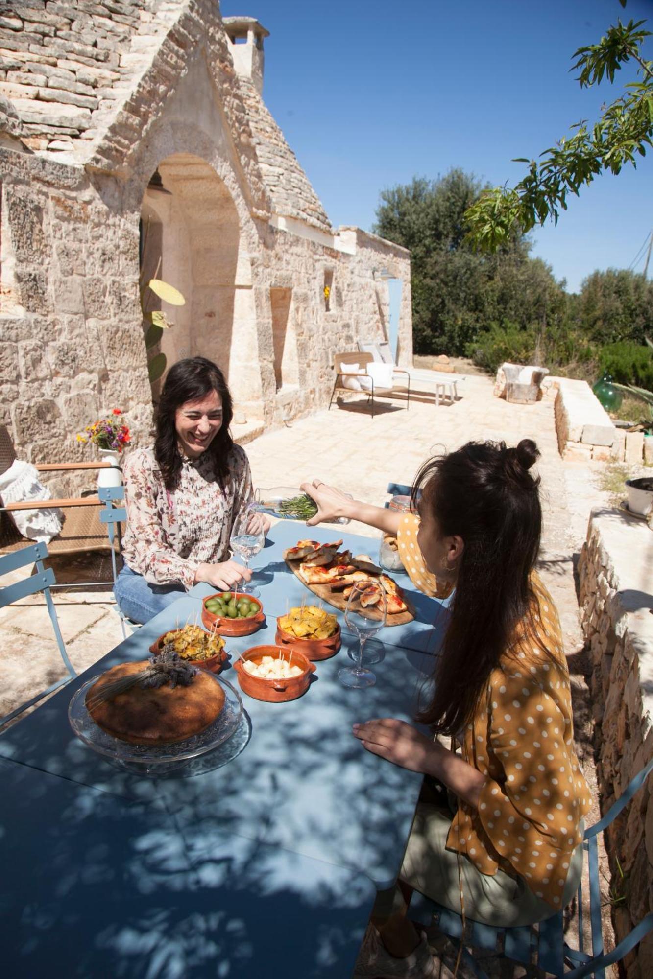Trulli Alla Controra กอนแวร์ซาโน ภายนอก รูปภาพ
